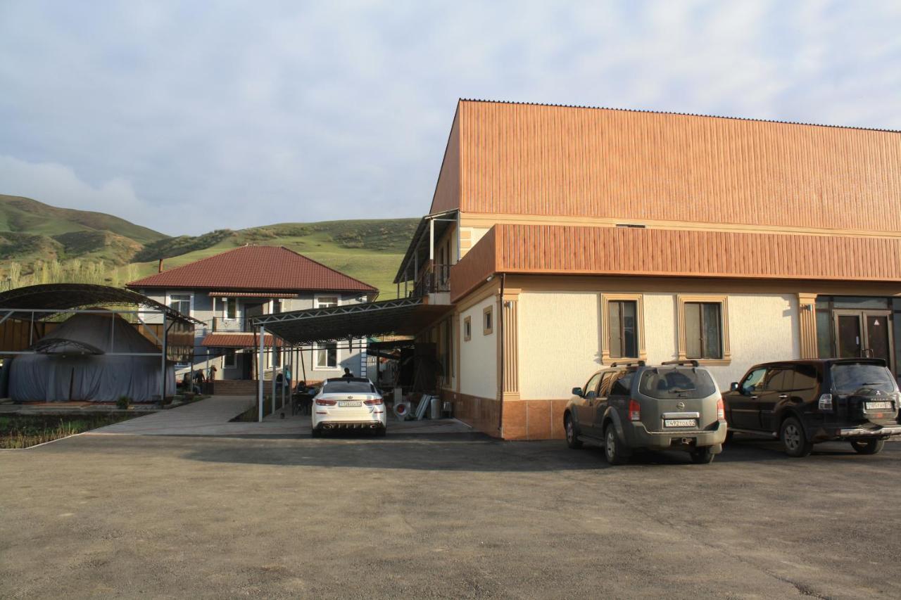 Saty Guest House Exteriér fotografie